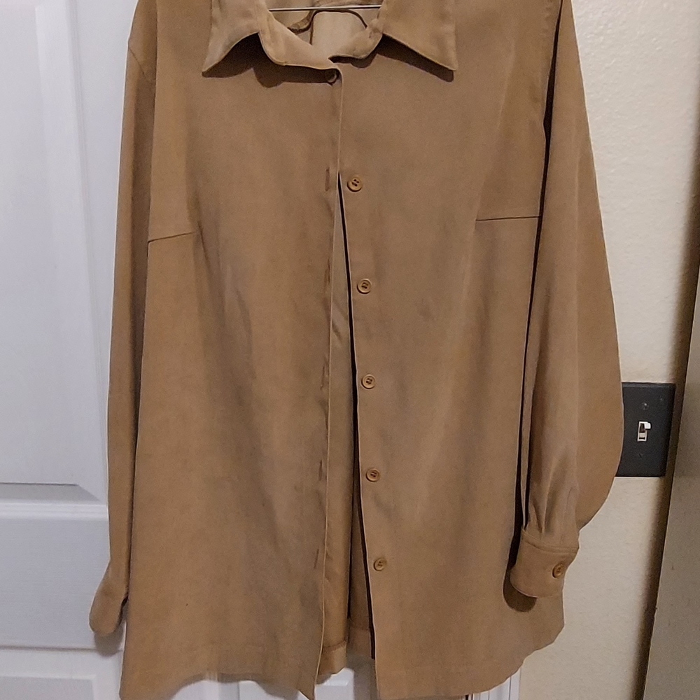 Harve Benard Women's Tan Blouse